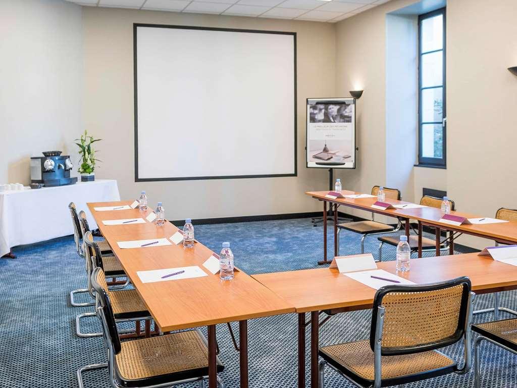 Mercure Rochefort La Corderie Royale Facilities photo